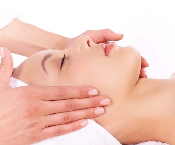 lymphatic-drainage-facial-1024x682